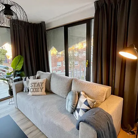 Vibe Altstadt - Zentral - Sonnig - Voll Ausgestattet *