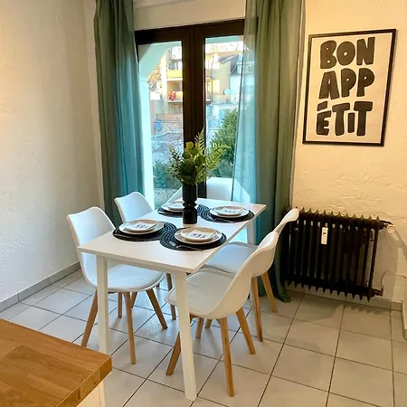 Vibe Altstadt - Zentral - Sonnig - Voll Ausgestattet *