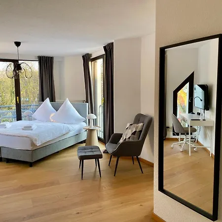 Vibe Altstadt - Zentral - Sonnig - Voll Ausgestattet