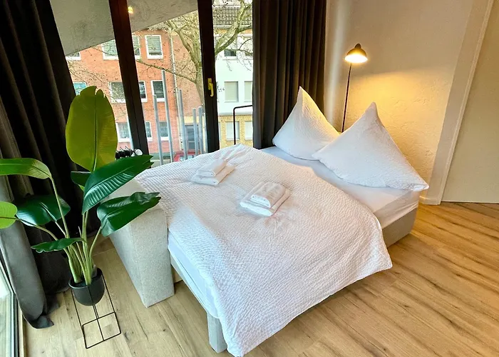 Vibe Altstadt - Zentral - Sonnig - Voll Ausgestattet * Mönchengladbach