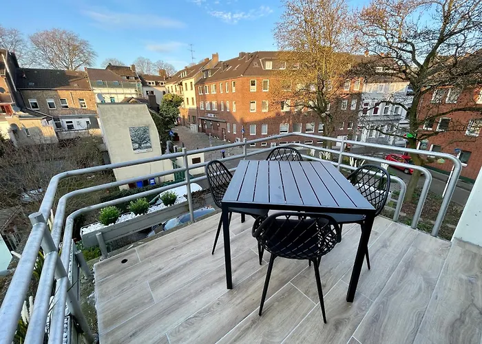 Vibe Altstadt - Zentral - Sonnig - Voll Ausgestattet