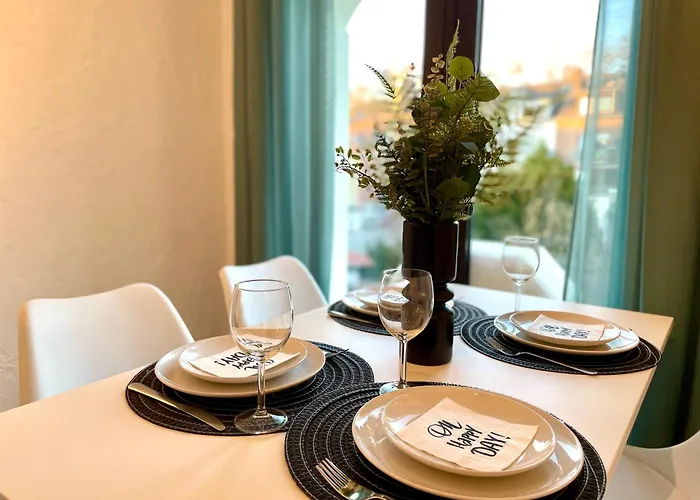 Vibe Altstadt - Zentral - Sonnig - Voll Ausgestattet Apartmán