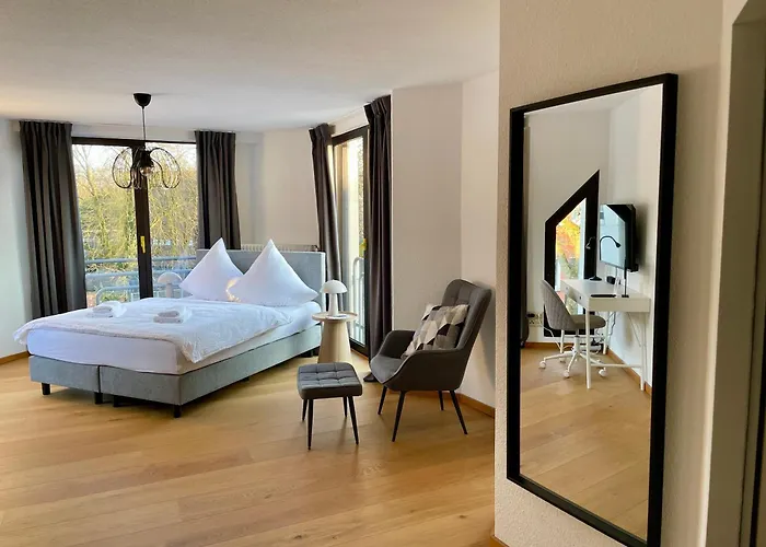 Vibe Altstadt - Zentral - Sonnig - Voll Ausgestattet