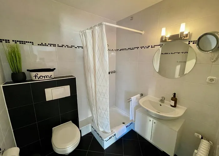 Vibe Altstadt - Zentral - Sonnig - Voll Ausgestattet Apartmán Mönchengladbach