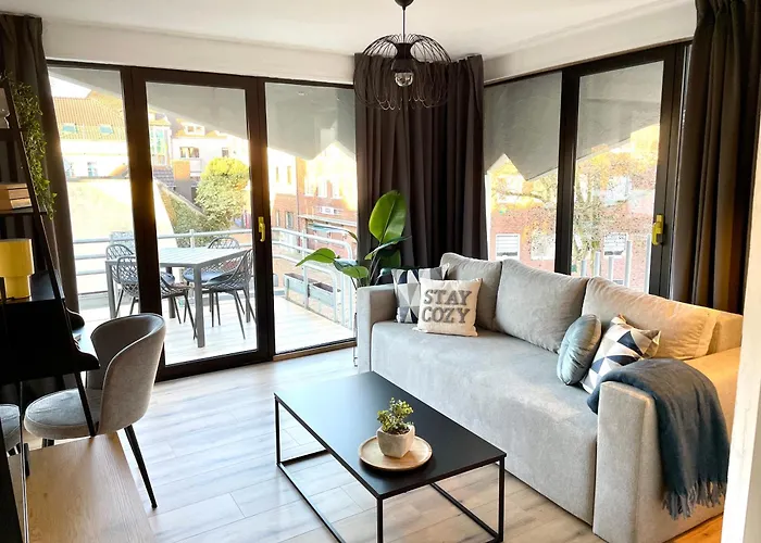 Vibe Altstadt - Zentral - Sonnig - Voll Ausgestattet Apartmán